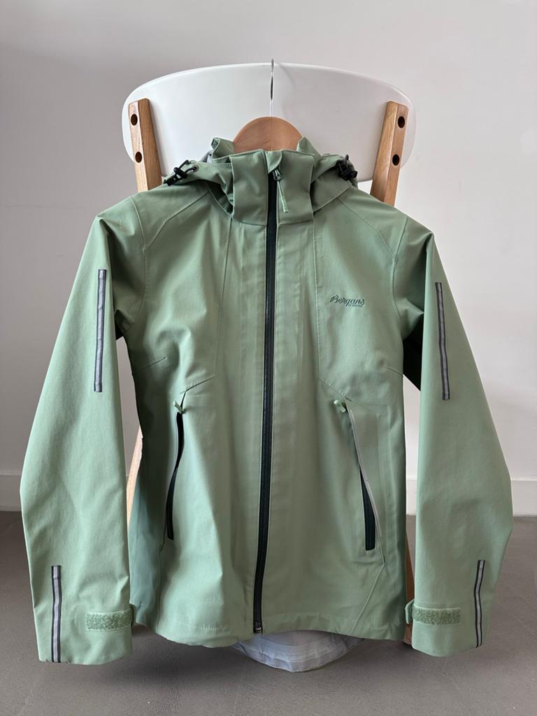 Bergans Sjoa 3L Hardshell Jas Meisjes - Maat 152, Ophalen of Verzenden, Gebruikt, Meisje, Jas