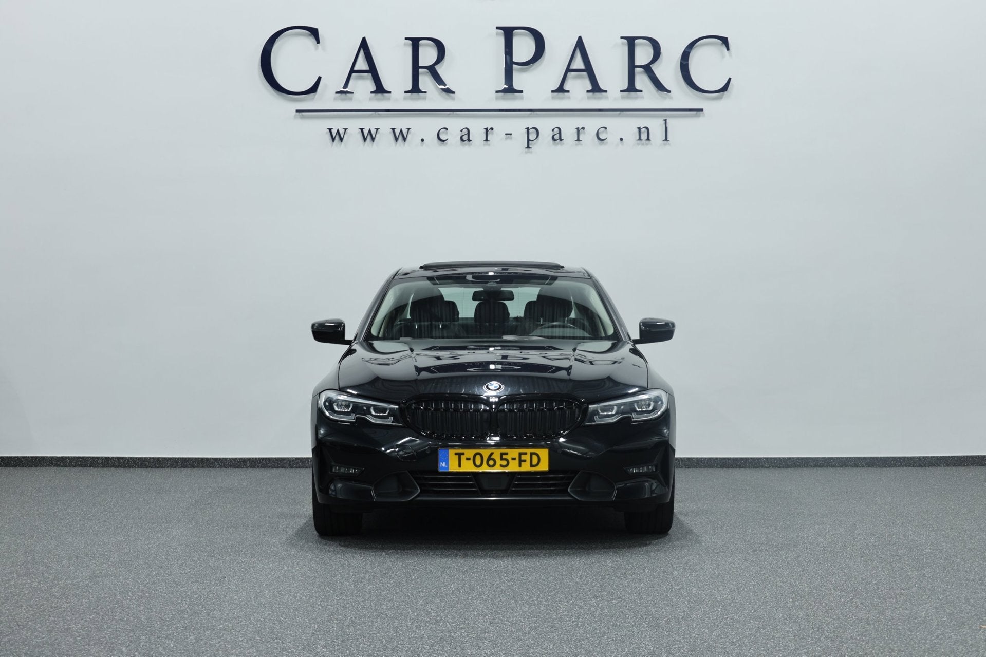 BMW 3-serie 320i M-Sport LED/VIRTUAL/SFEER/PANORAMADAK/LEDER, Auto's, Automaat, Achterwielaandrijving, Gebruikt, Euro 6