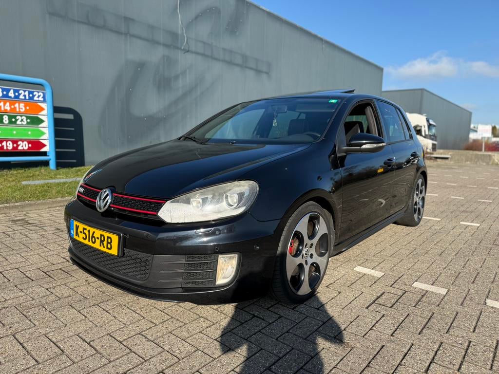 Volkswagen Golf 2.0 GTI 155KW DSG 2009 Zwart, Auto's, Volkswagen, 4 cilinders, Zwart, 14 km/l, 1314 kg