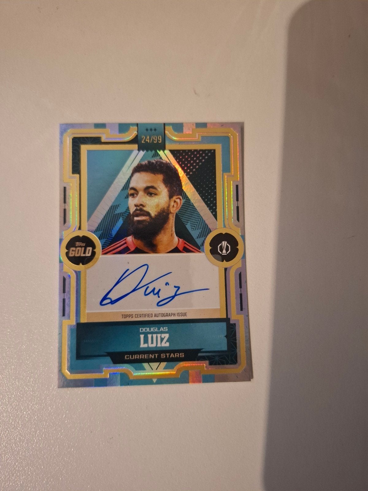 Douglas Luiz Topps Gold Autograph Kaart 24/99, Verzamelen, Sportartikelen en Voetbal, Ophalen of Verzenden