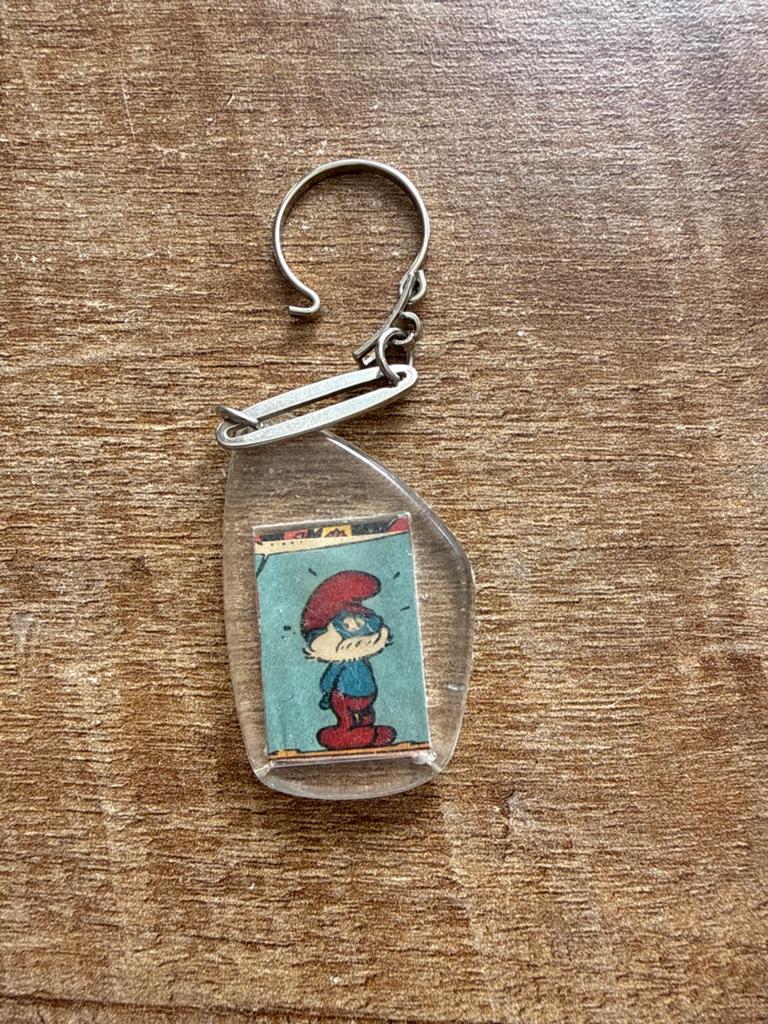 Vintage Smurfen sleutelhanger Grote Smurf, Ophalen of Verzenden, Gebruikt, Grote Smurf, Gebruiksvoorwerp