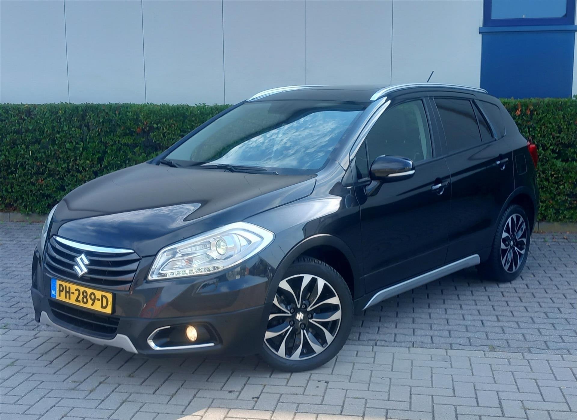 SUZUKI Sx4 S-Cross 1.6 VVT 120pk 2WD S&amp;S High Executive, Auto's, Dealer onderhouden, Gebruikt, 4 cilinders, 400 kg