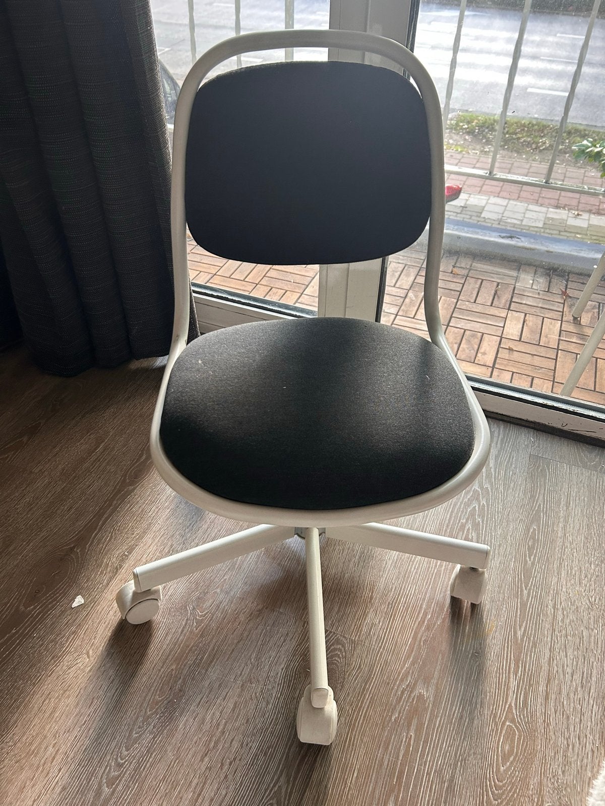 IKEA Orfjall bureaustoel met wit stalen buisframe, Ophalen, Gebruikt, Wit, Bureaustoel