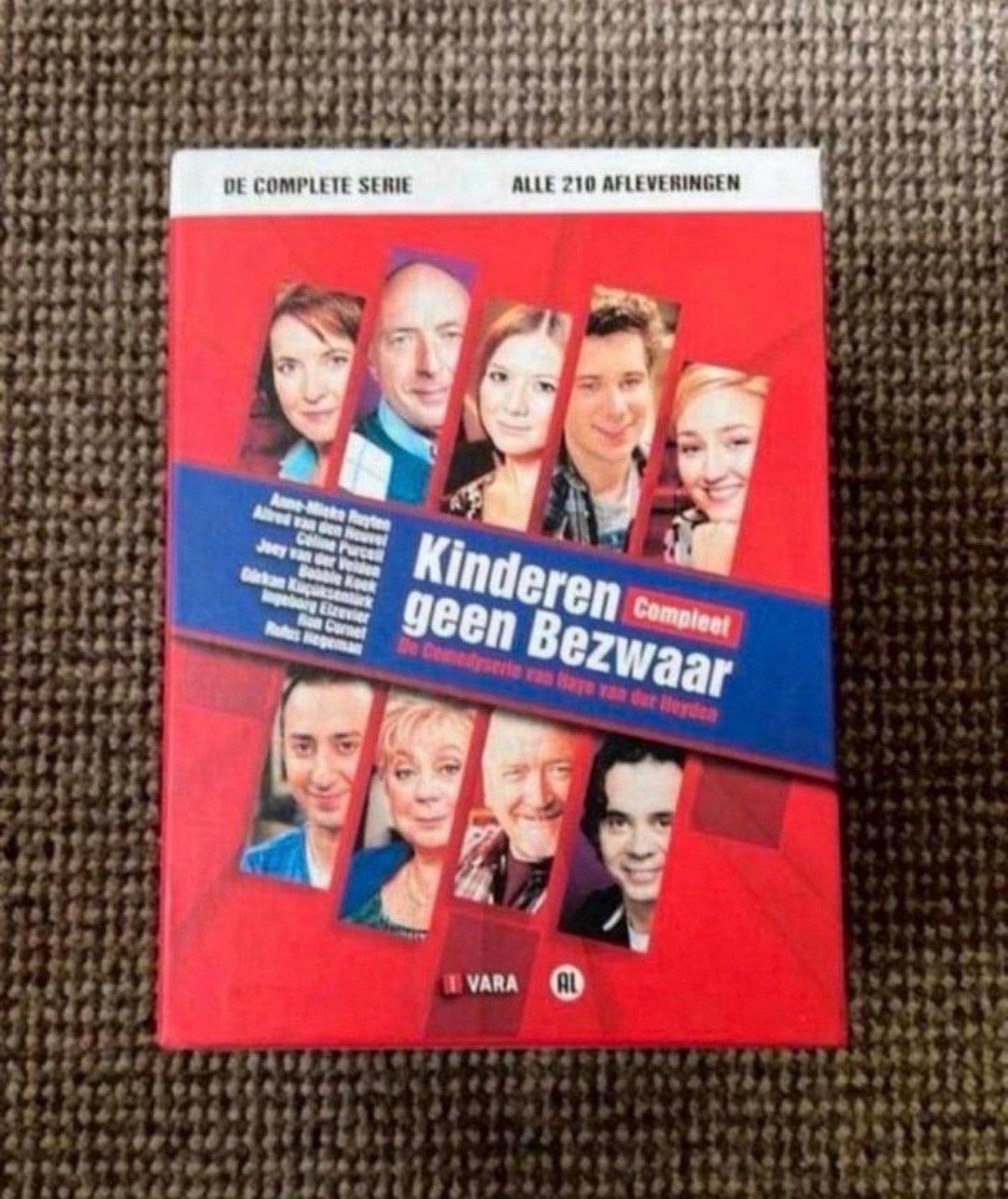 Kinderen geen Bezwaar - Complete Serie + Boek, Alle leeftijden, Zo goed als nieuw, Komedie, Inclusief boekje