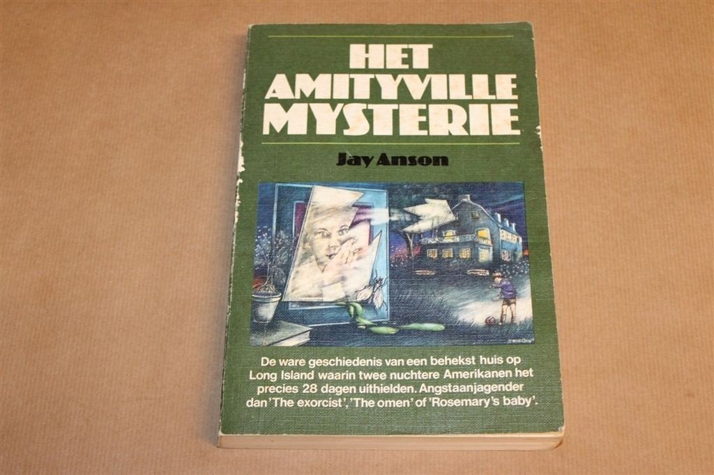 Het Amityville Mysterie — Het Beruchte Spookhuisverhaal, Boeken, Ophalen of Verzenden, Gelezen
