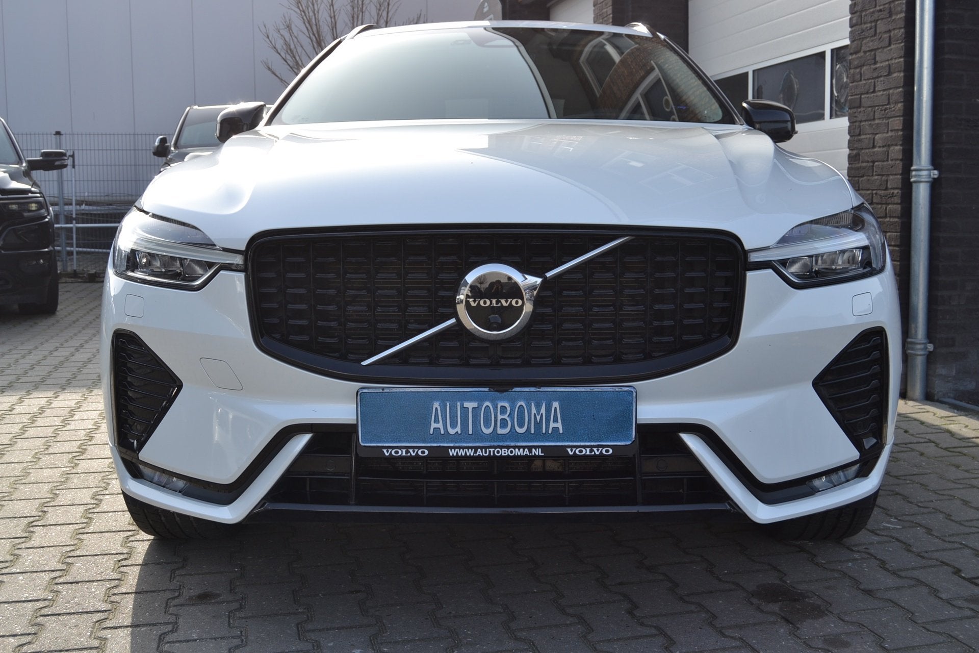 Volvo XC60 B5 Plus Dark, Panoramadak, 360 camera, Auto's, Gebruikt, Zwart, 4 cilinders, 1969 cc