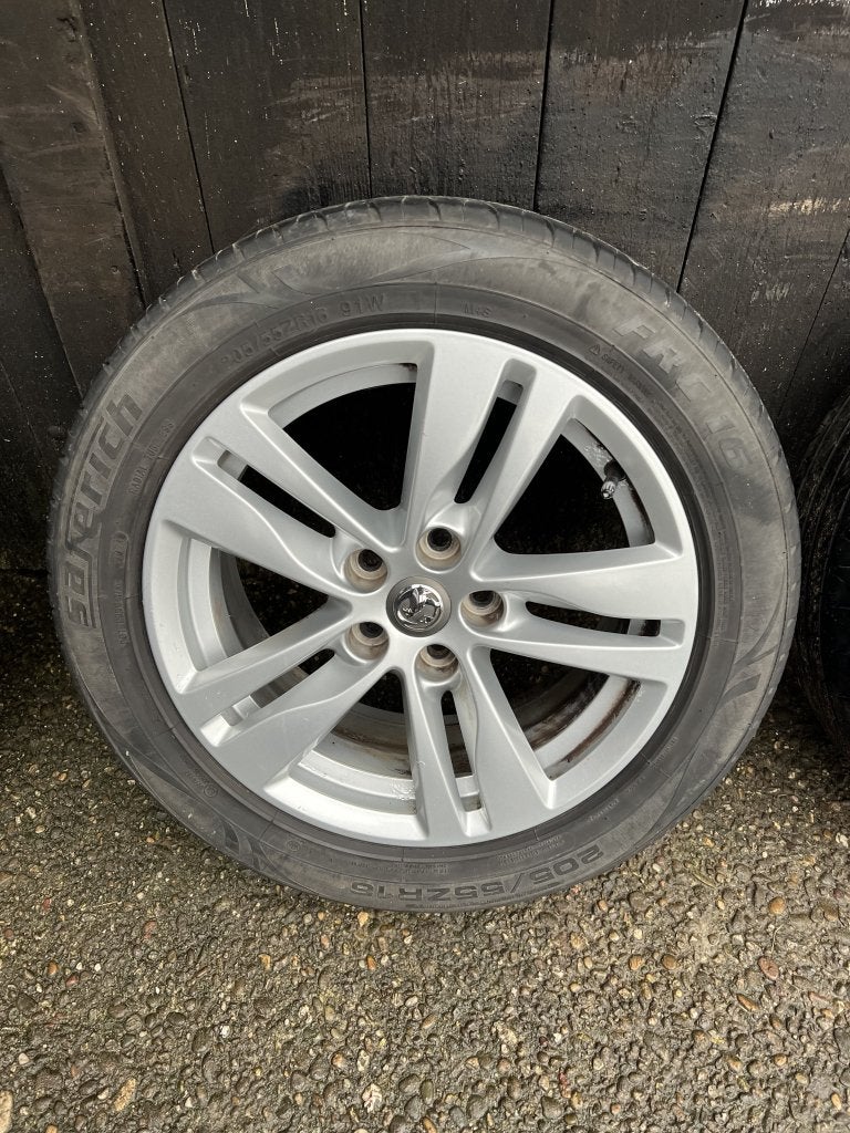 Originele Opel Astra K Zafira velgen 16” 5x105 zomerset zgan, Niet ingevuld, Gebruikt, 16 inch, Banden en Velgen