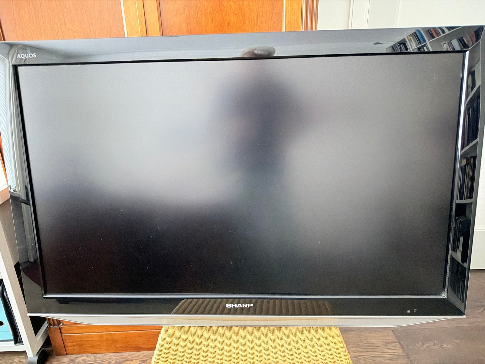 Sharp Aquos LCD TV LC-42AD5E-BK - 42 inch, Audio, Tv en Foto, Ophalen, Gebruikt, 50 Hz, 100 cm of meer