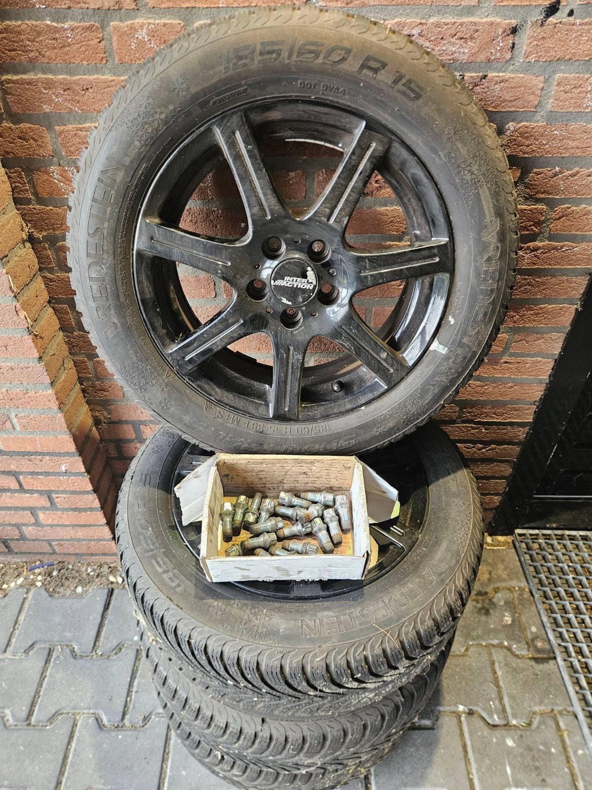 Winterbanden op 15 inch aluminium velgen voor Skoda Fabia, Ophalen, Gebruikt, 15 inch, Banden en Velgen