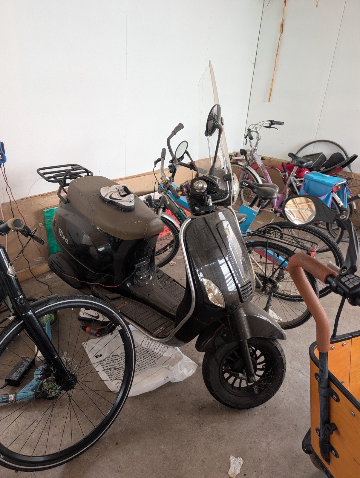 Riva scooter - Start lastig, maar rijdt altijd!, Ophalen of Verzenden