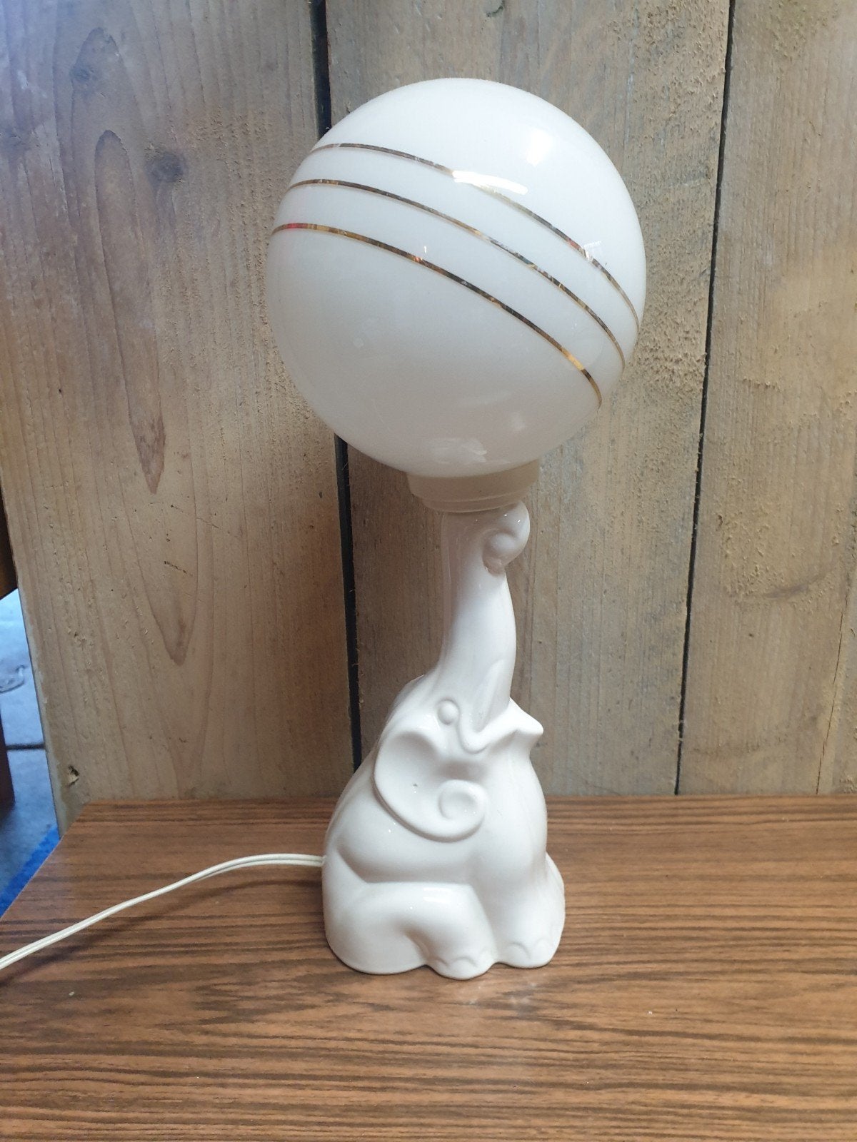 art deco lamp wit keramiek olifant bol glas, Glas, Gebruikt, Art deco, Wit