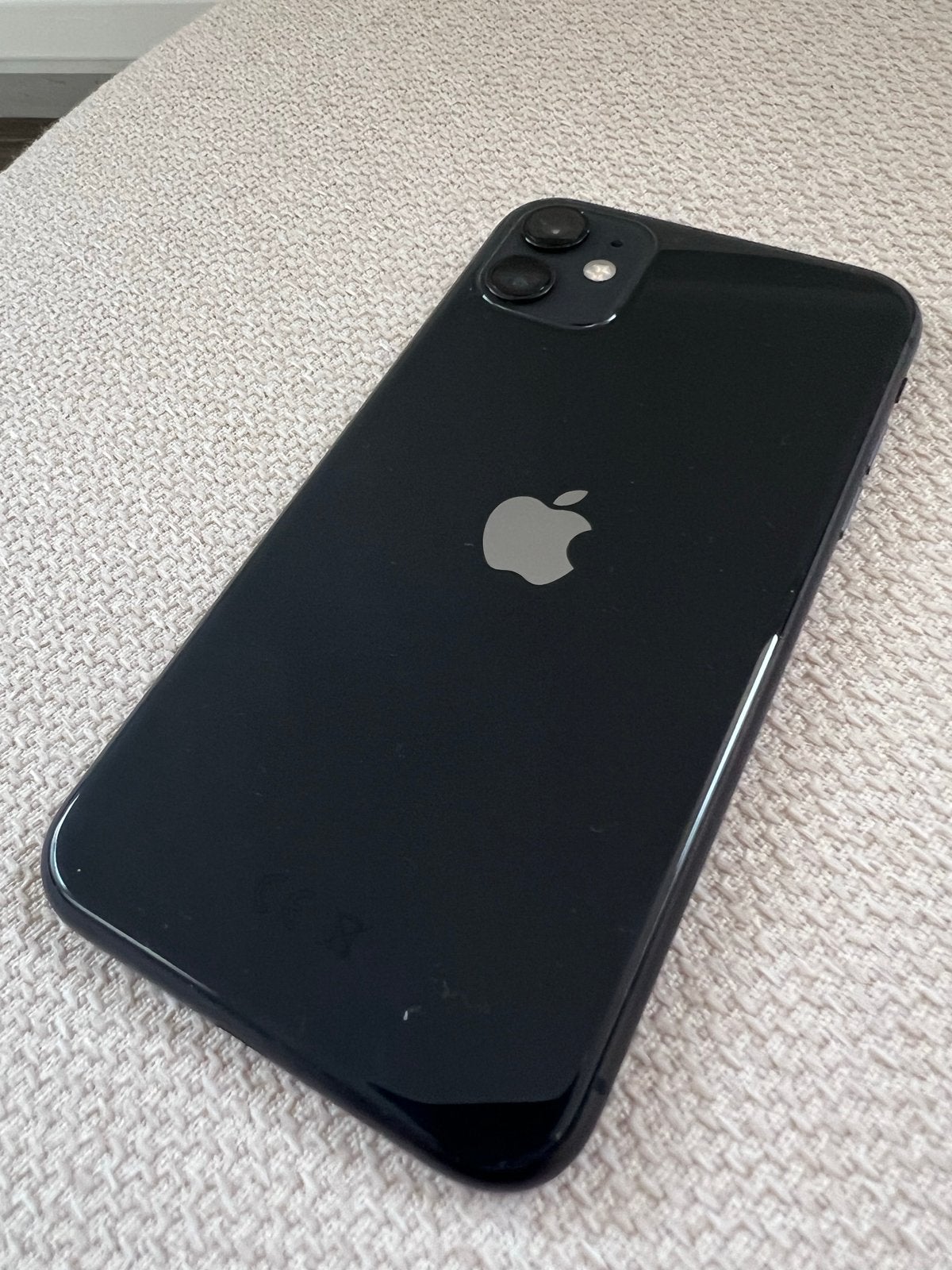 iPhone 11, 89 %, Zwart, Zo goed als nieuw, 64 GB