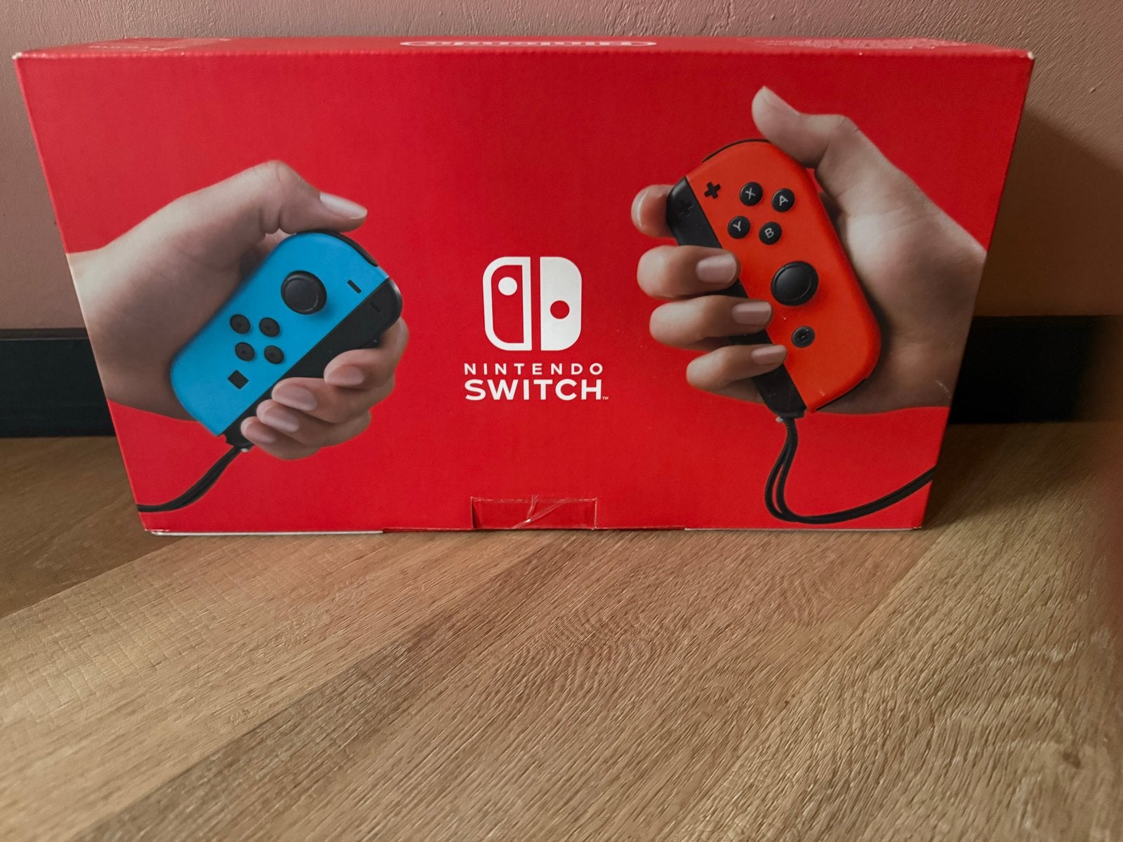 Nintendo Switch V2 – NIEUW IN DOOS | Garantie tot 2028, Spelcomputers en Games, Spelcomputers | Nintendo Switch, Ophalen of Verzenden