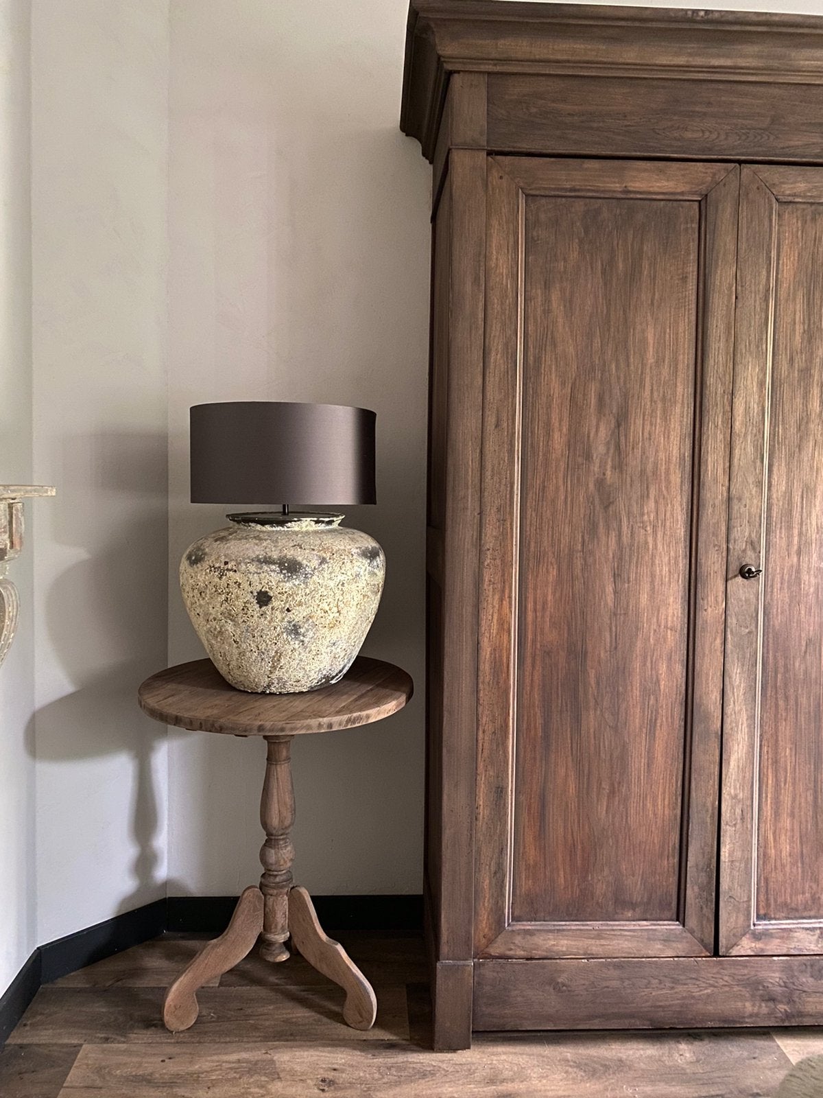 Oude kruiklamp-tafellamp-lamp-sober-landelijk-kruik, Huis en Inrichting, Lampen | Tafellampen, Ophalen