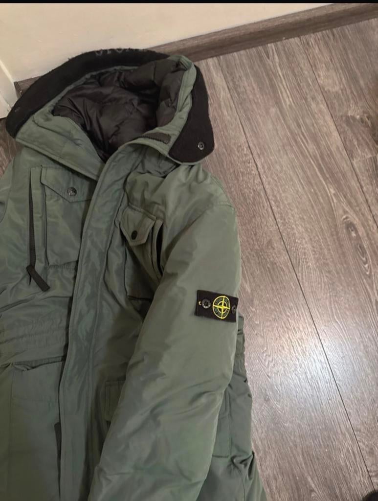 Stone Island Down Jacket - Groen - Maat s, Kleding | Heren, Jassen | Winter, Ophalen of Verzenden, Zo goed als nieuw, Maat 46 (S) of kleiner