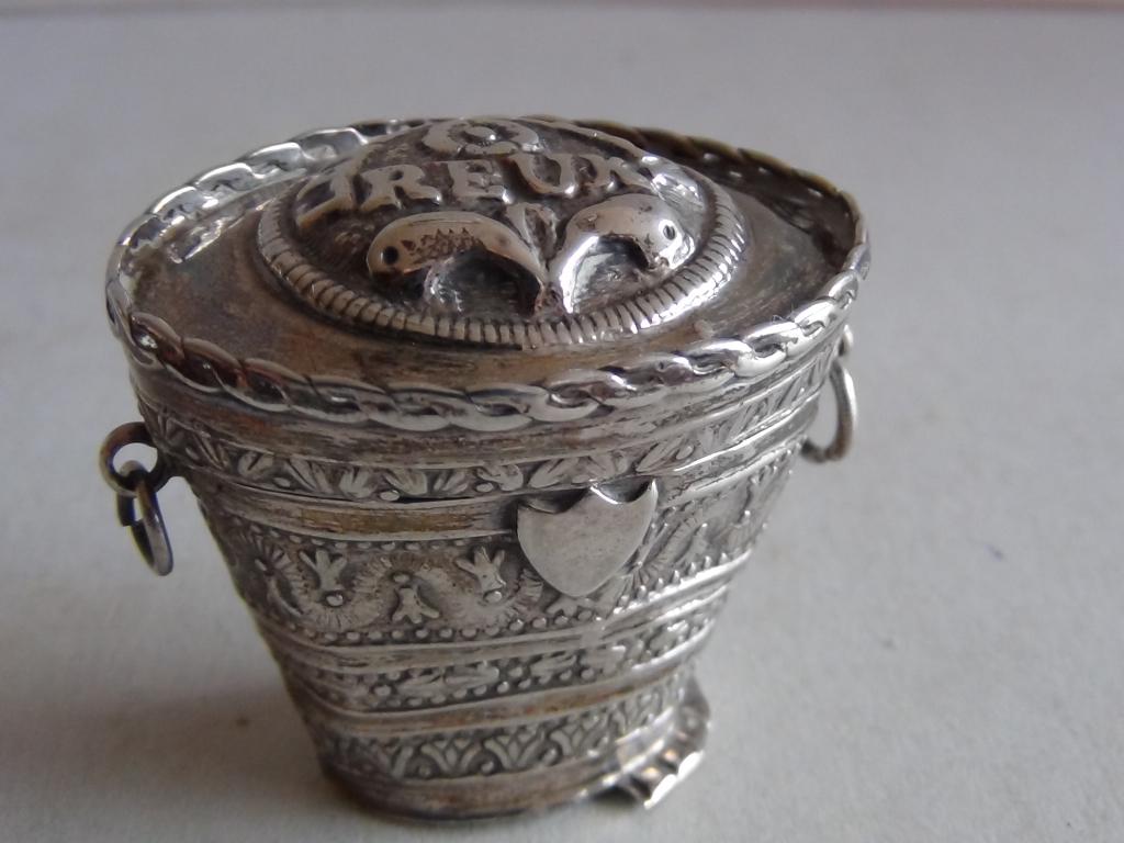 Antiek zilver FE12 lodereindoosje zilveren miniaturen NL, Antiek en Kunst, Antiek | Goud en Zilver, Verzenden, Zilver