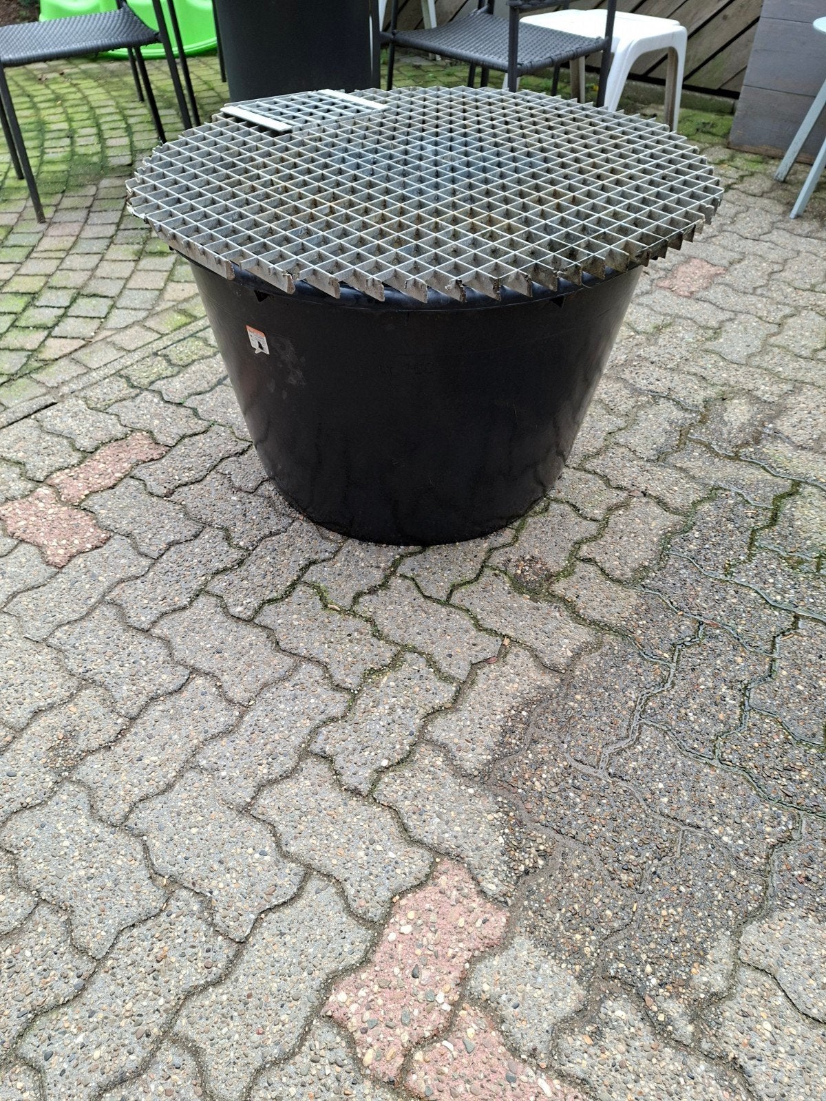 kuip met rooster, Ophalen of Verzenden, Gebruikt, Kunststof, Waterornament