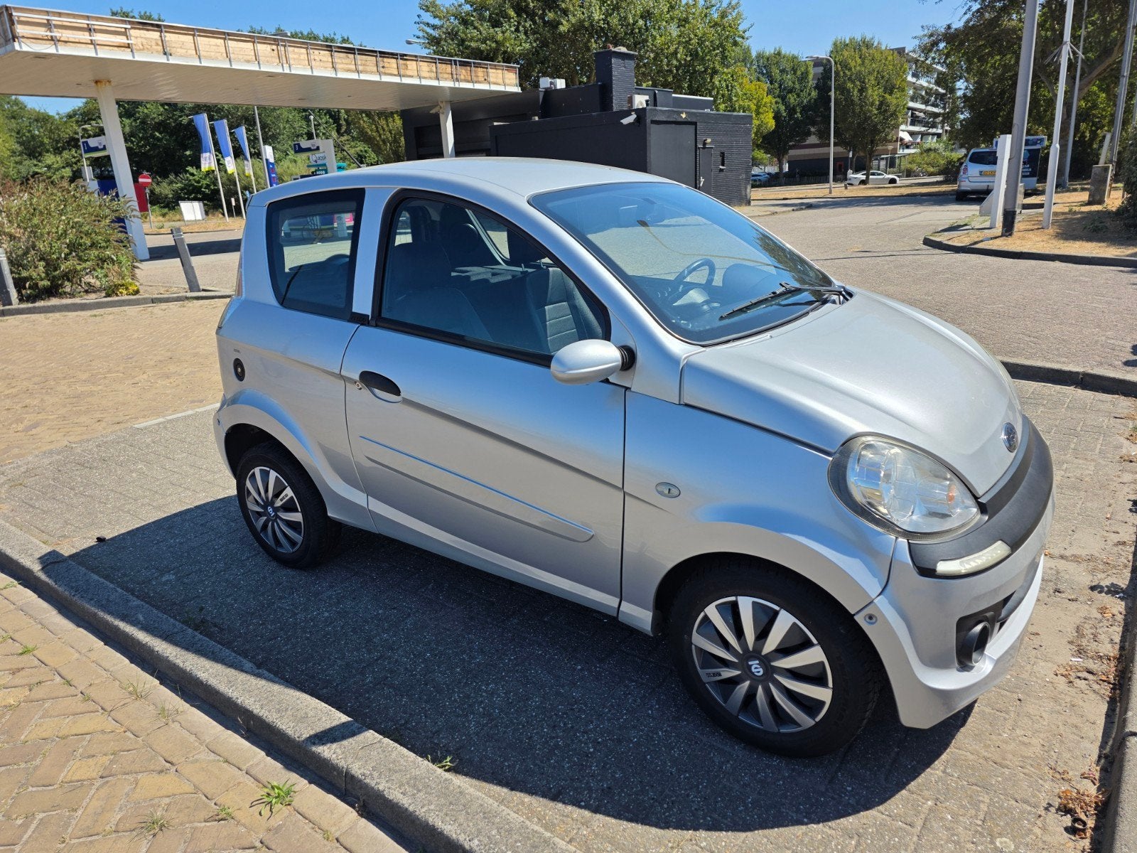 Microcar Mgo 2013 dci, grijs, leren stoel. 27200 km, Diversen, Brommobielen en Scootmobielen, Ophalen, 46 km of meer, Microcar