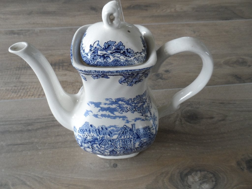 Engelse koffie/theepot €5,00., Ophalen of Verzenden