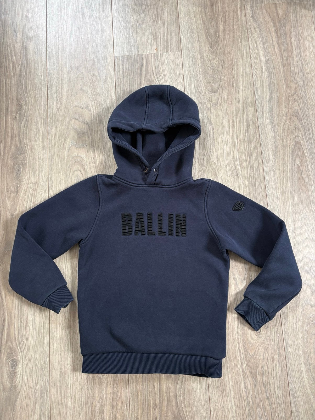 Donkerblauwe Ballin’ hoodie - maat 10/140, Ophalen of Verzenden, Zo goed als nieuw, Jongen, Trui of Vest