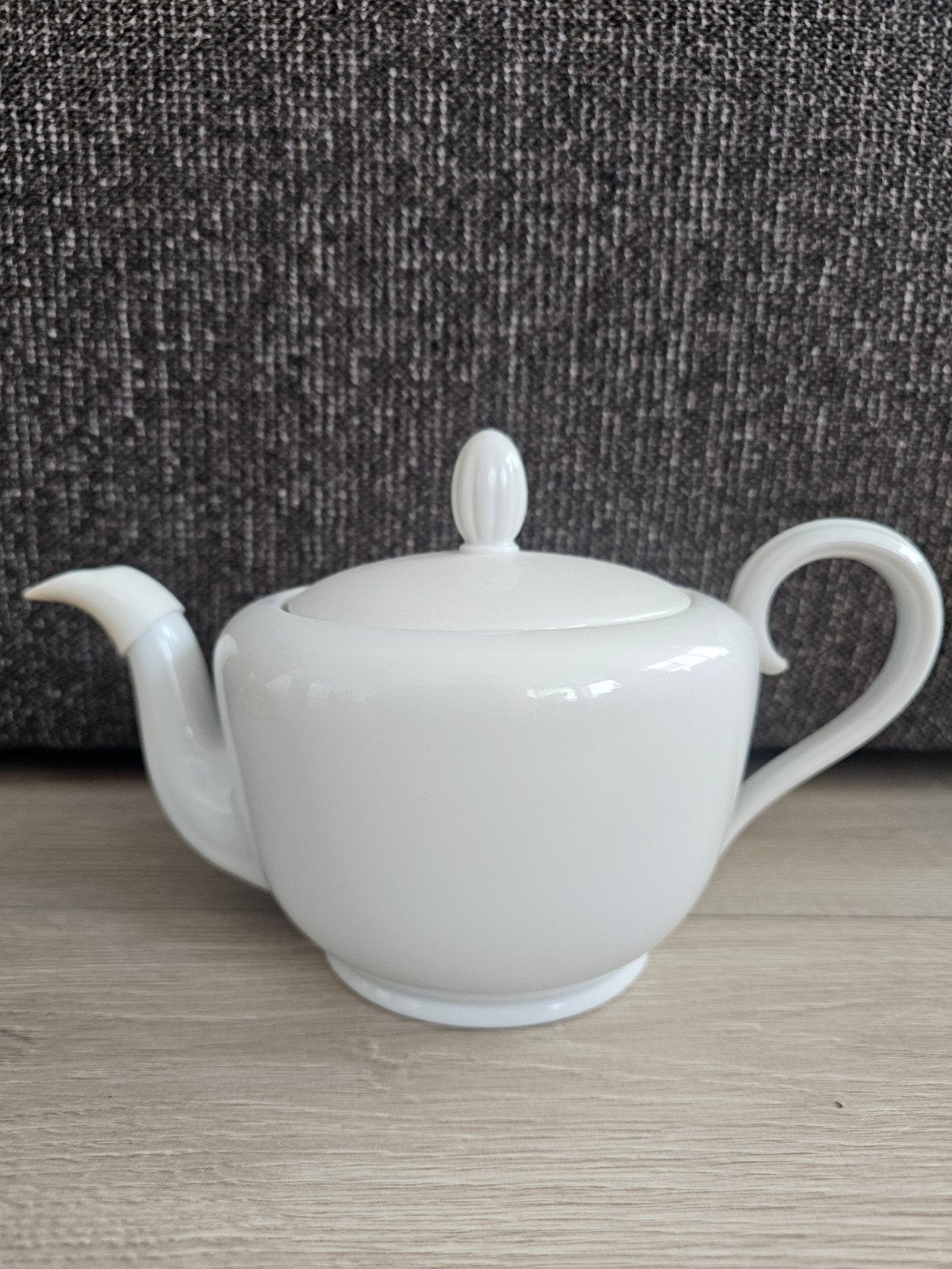 Hoogwaardig porseleinen theepot  - Als nieuw!!, Ophalen, Zo goed als nieuw, Porselein, Theepot