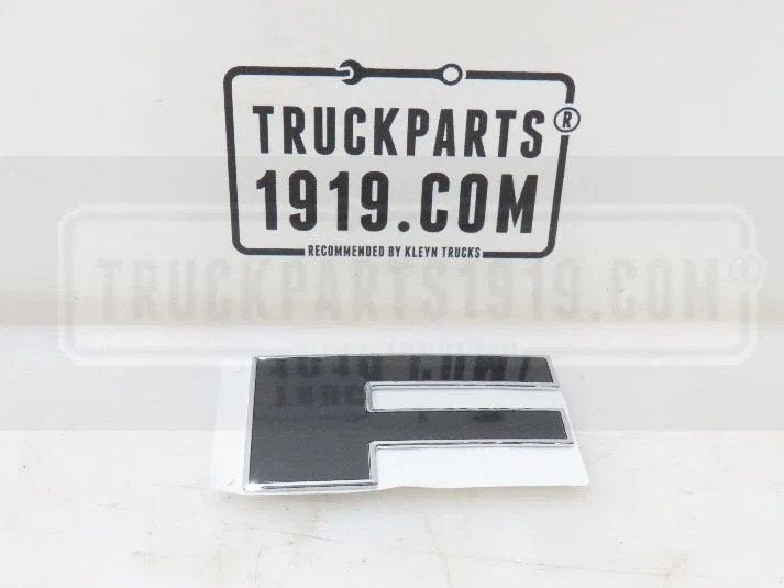 DAF 2136172 Embleem F (CF), Ophalen, Gebruikt