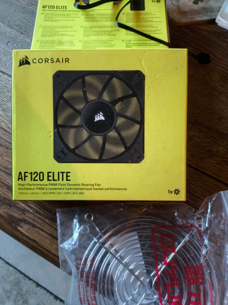 Corsair AF120 ELITE. (per stuk), Ophalen of Verzenden, Nieuw, Luchtkoeling