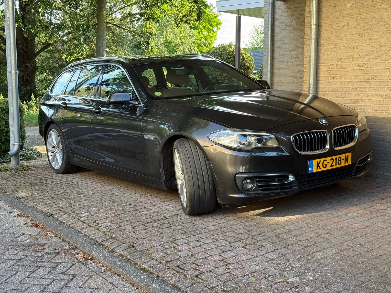 BMW 535XD TOURING, HIGH EXEC., 2013, 240000KM, Bruinmetallic, Auto's, Automaat, Open dak, Beige, 2993 cc