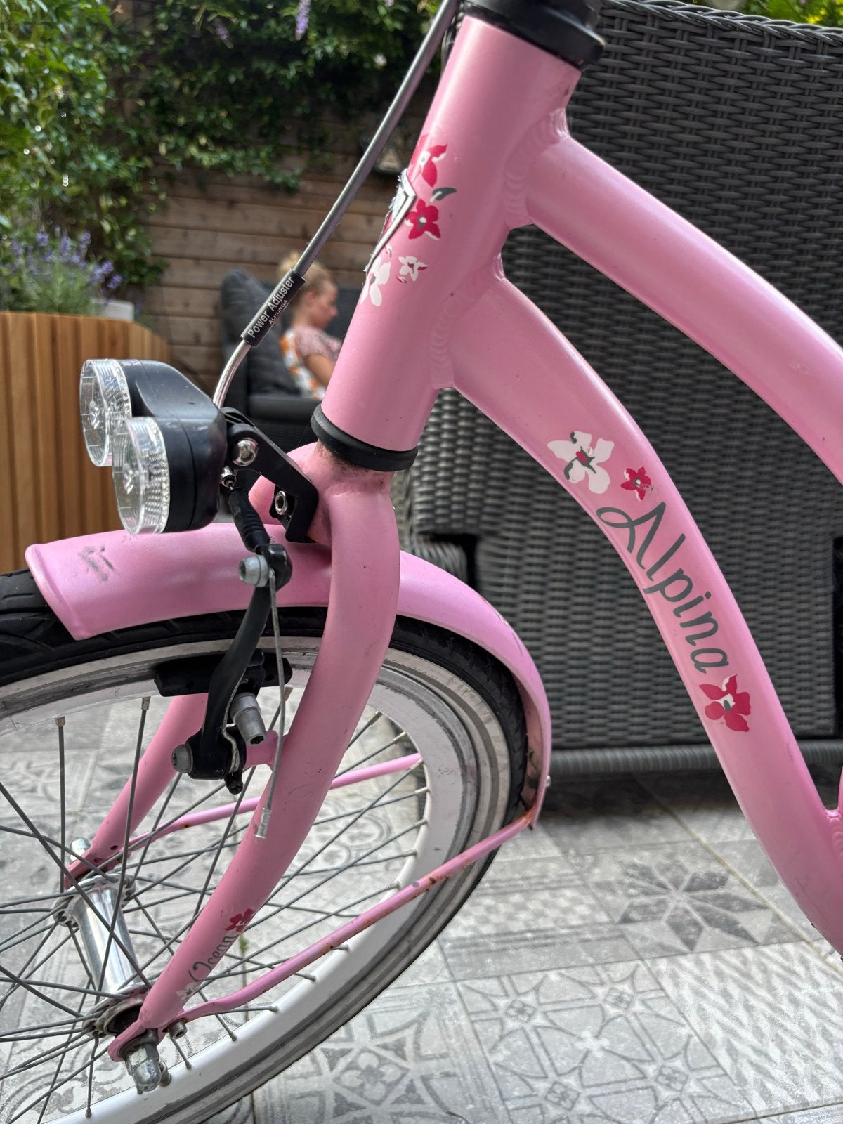 Alpina kinderfiets roze - 22 inch, Fietsen en Brommers, Fietsen | Meisjes, Gebruikt, 20 inch, Handrem, Velgrem, Ophalen