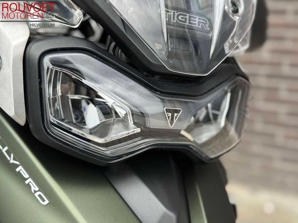 TRIUMPH TIGER 900 RALLY PRO (bj 2022), 888 cc, Motorrijbewijs A, Bedrijf, Meer dan 35 kW