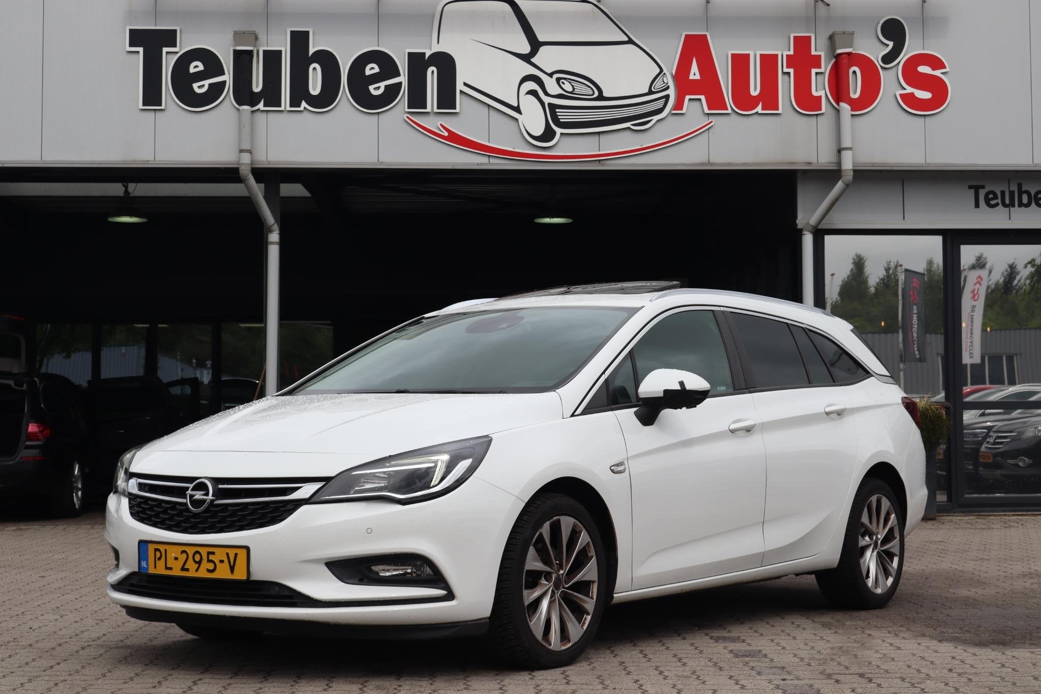 Opel Astra Sports Tourer 1.0 Innovation | Navigatie | Schuif, Voorwielaandrijving, Gebruikt, Euro 6, 1178 kg