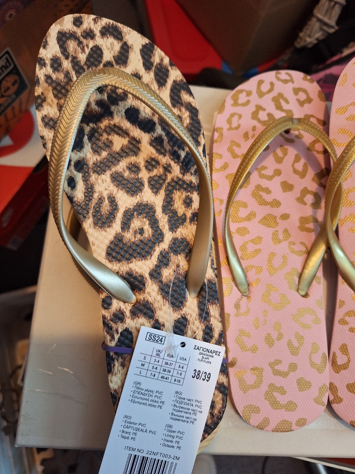 Leopard print slippers maat 39panterprint 2 paar voor 7, Ophalen of Verzenden, Nieuw, Overige kleuren, Slippers