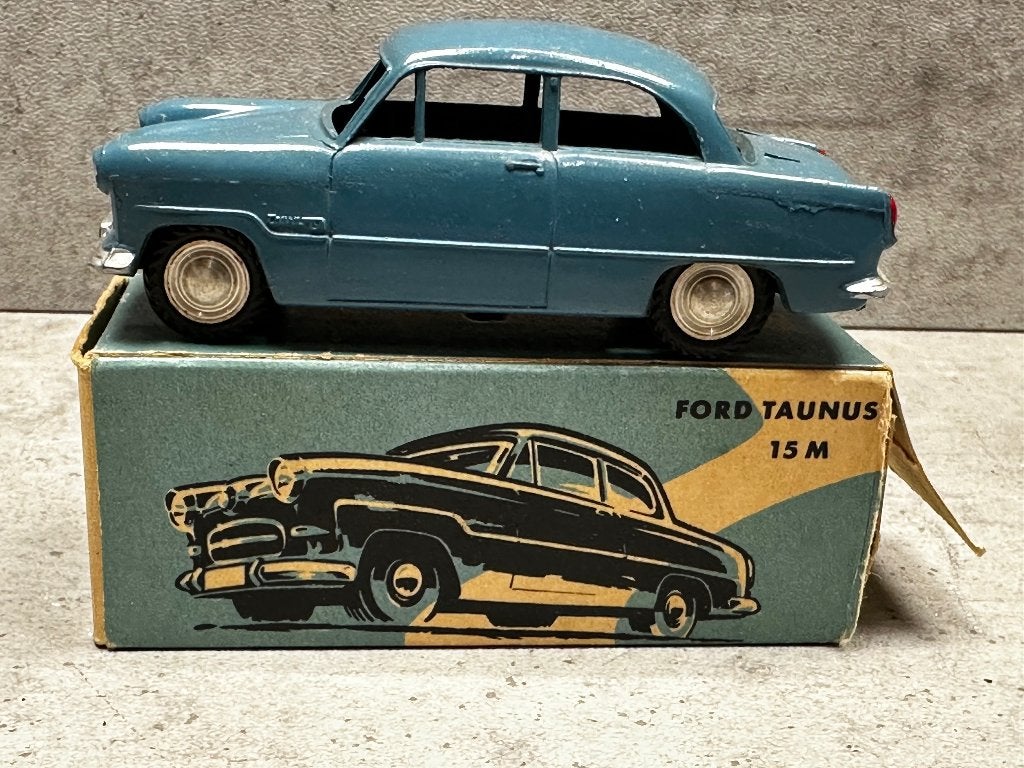 Marklin Ford Taunus 15M - 11577, Ophalen of Verzenden, Bus of Vrachtwagen