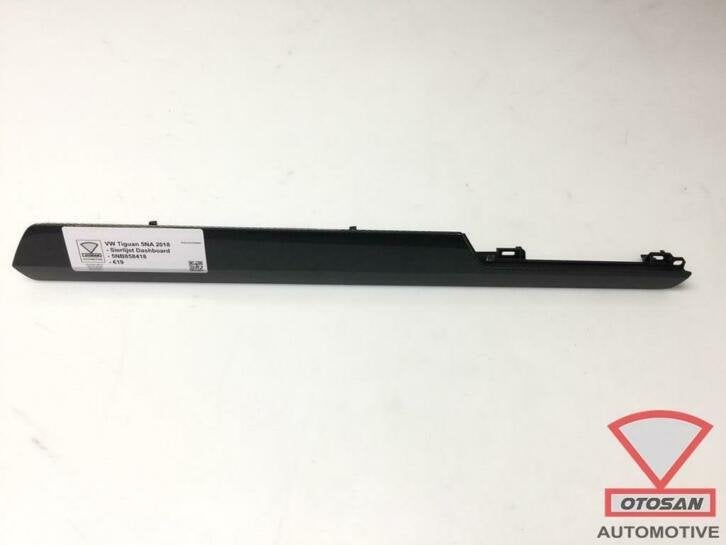 vw tiguan 5na 2018 sierlijst dashboard 5nb858418, Gebruikt, Volkswagen, Volkswagen AG, Berliner Ring 2
38440  Wolfsburg, DE