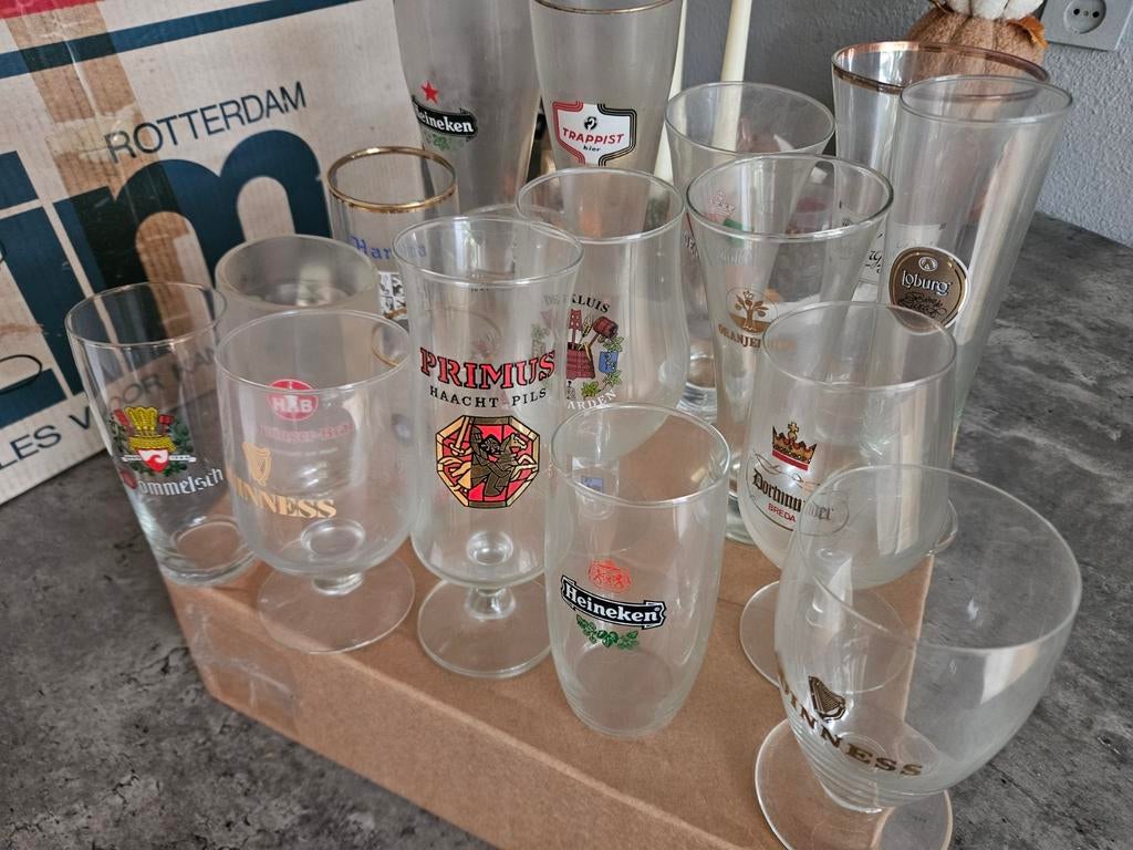 Ong 50 bierglazen, Ophalen, Zo goed als nieuw, Glas of Glazen, Overige merken