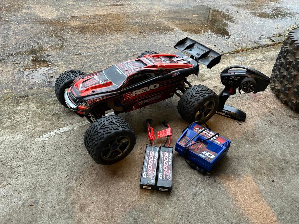 Traxxas erevo 6s 1/8, Ophalen of Verzenden, Zo goed als nieuw, Auto offroad