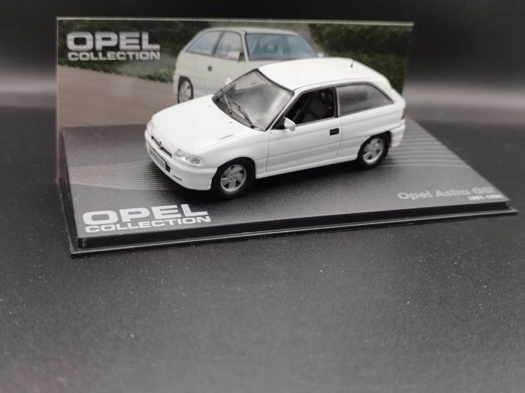 29001: Opel Astra GSi - 1991-1996 - Atlas 1:43, Hobby en Vrije tijd, Modelauto's | 1:43, Auto, Ophalen of Verzenden, Zo goed als nieuw