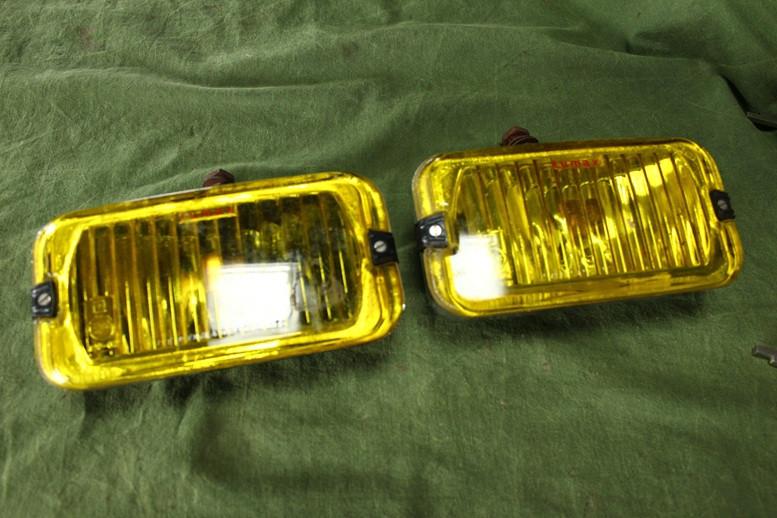 Lumax 1970's set mistlampen fog lights nebelscheinwerfer, Auto-onderdelen, Ophalen of Verzenden, Gebruikt, Oldtimer onderdelen