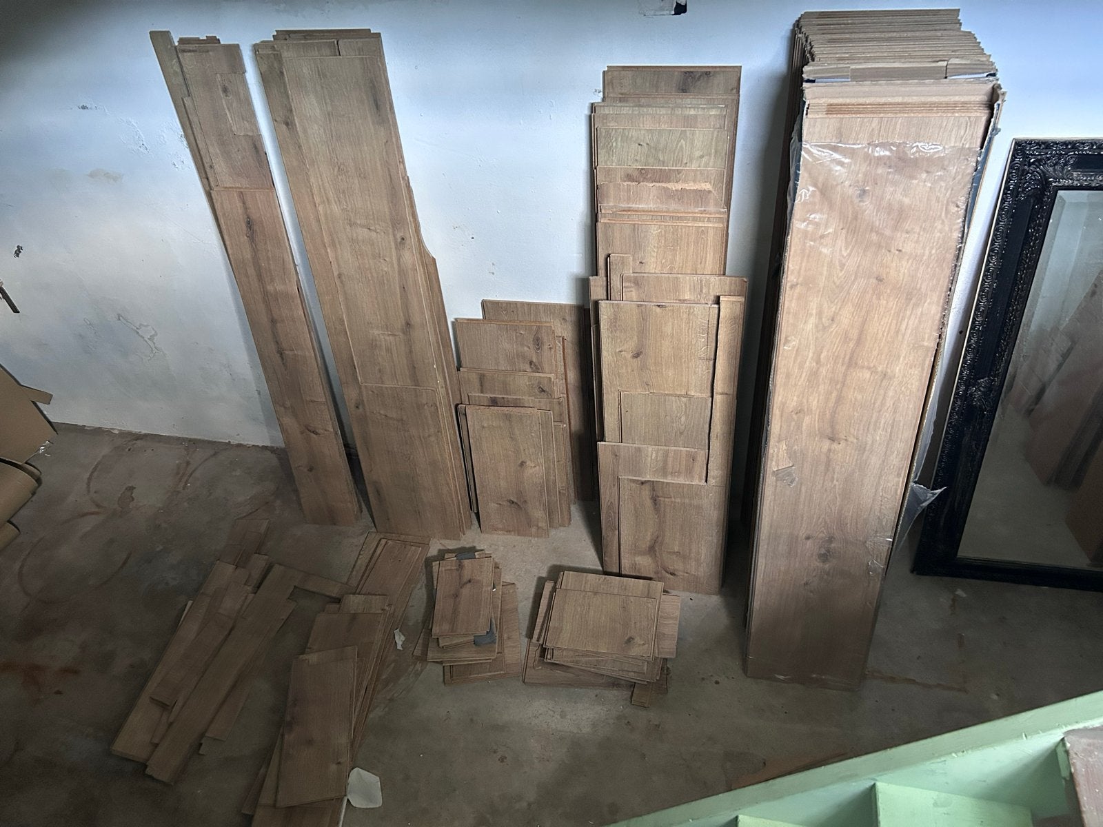 2 soorten laminaat gratis af te halen (alles meenemen), Ophalen, Minder dan 50 cm, Gebruikt, Bruin