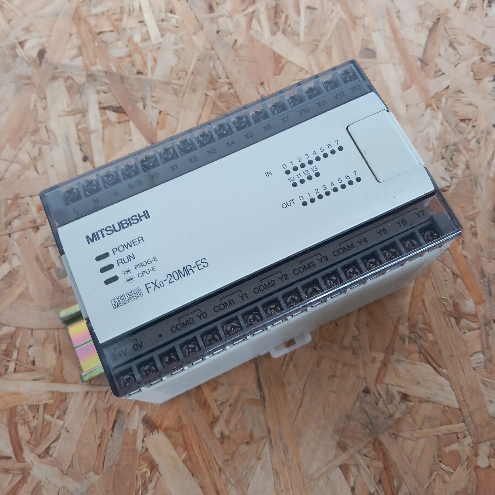Mitsubishi Melsec FXo-20MR-ES. PLC-basisapparaat, Ophalen of Verzenden, Gebruikt