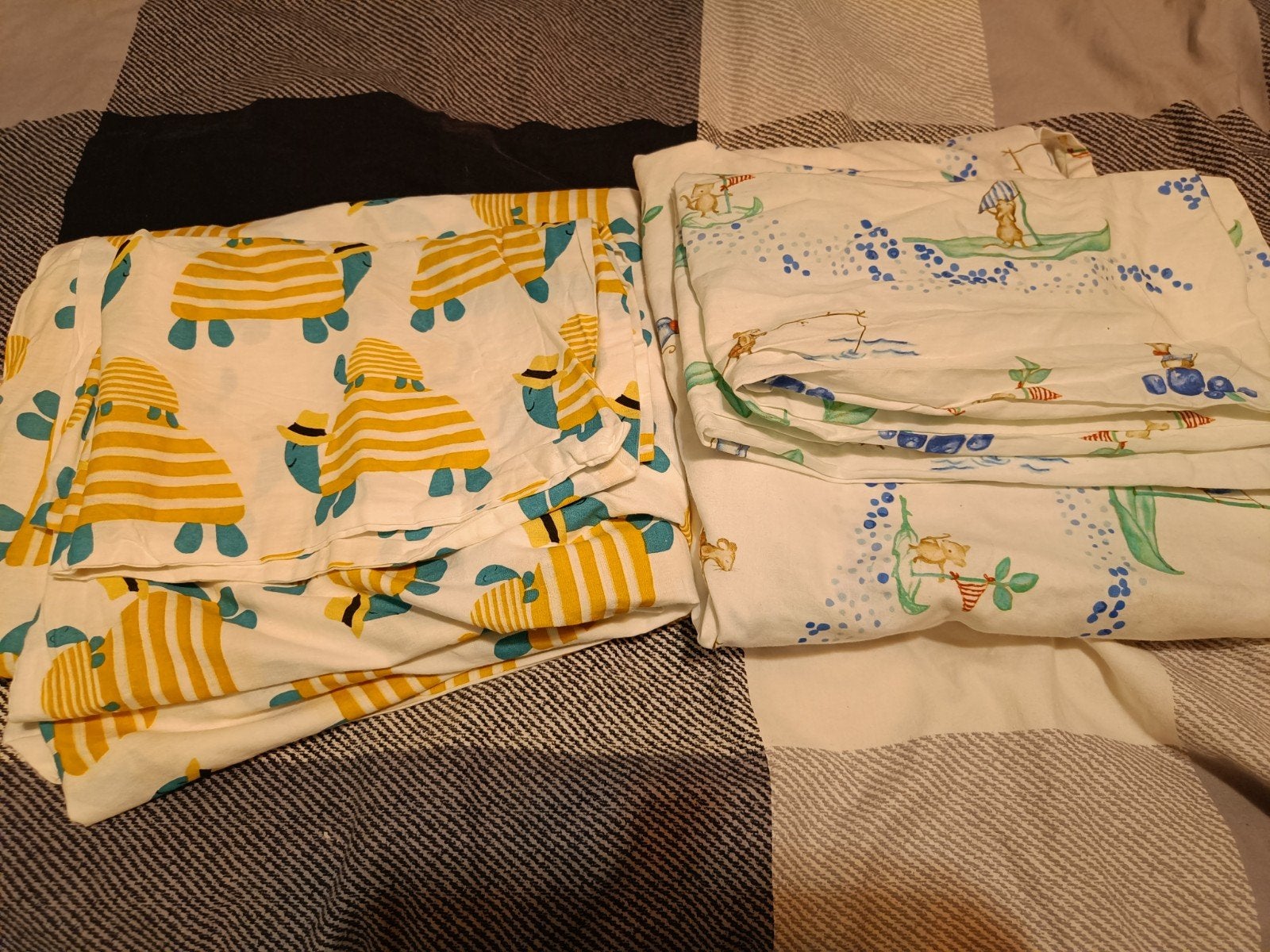 2x IKEA baby dekbedovertrek 125x110 cm - Nieuwstaat, Ophalen, Eenpersoons, Dekbedovertrek, Nieuw