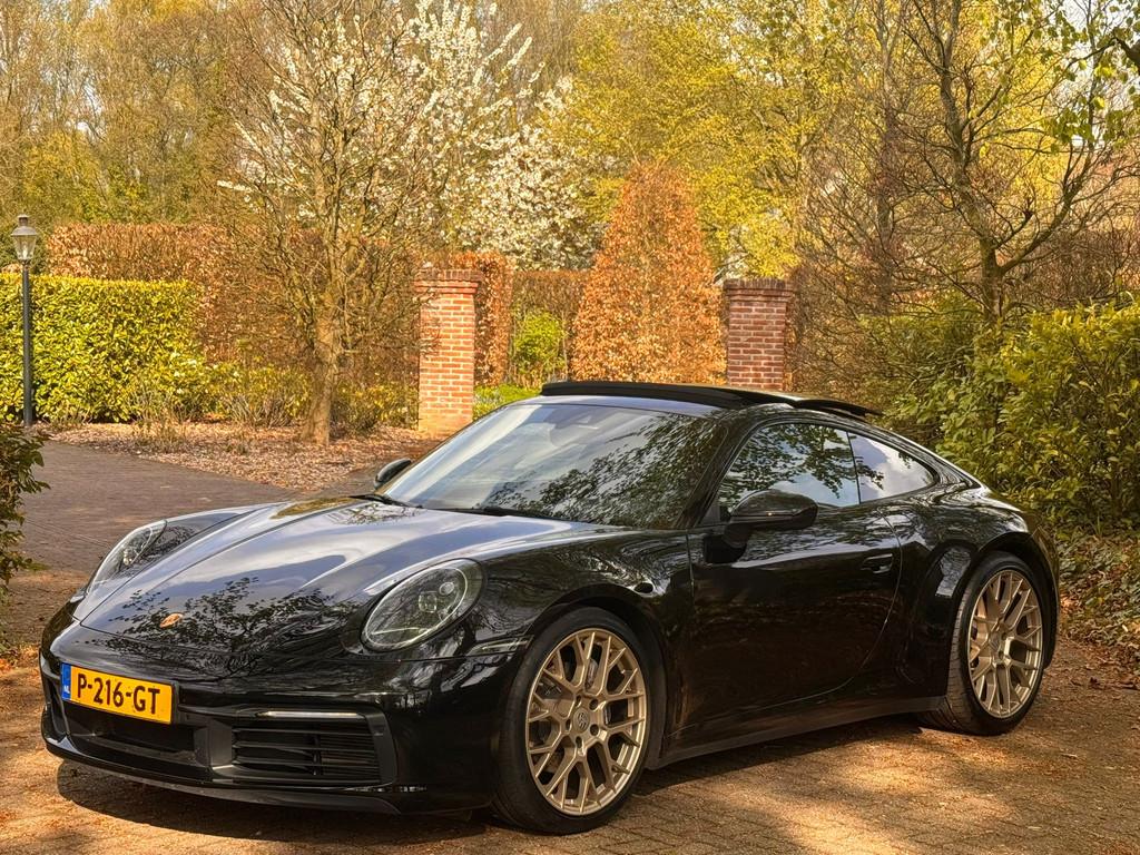 Porsche 911 CARRERA Pano. Memory. Sport Chrono. Apple car, Auto's, Porsche, Automaat, Metallic lak, Achterwielaandrijving, Gebruikt