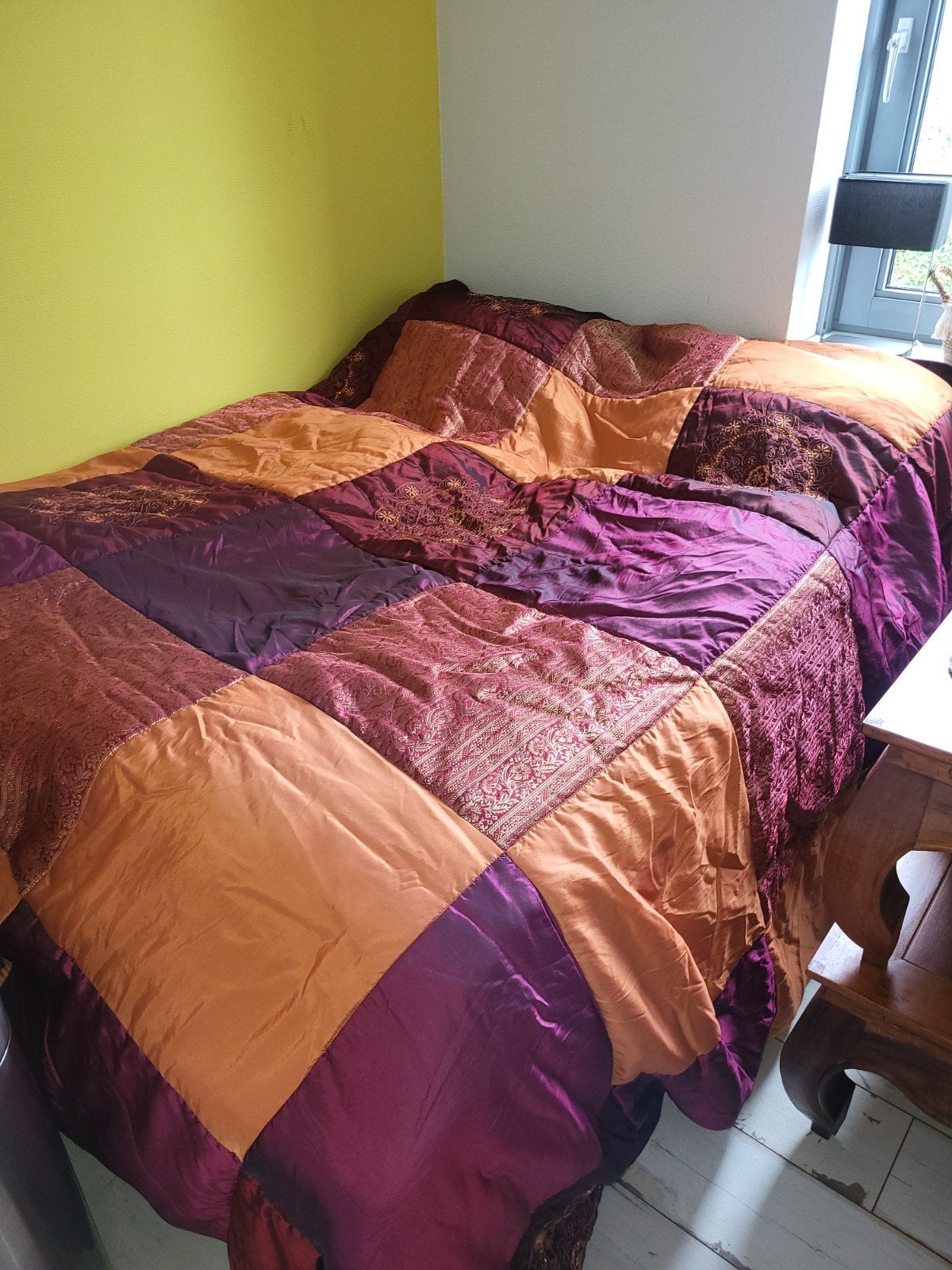 Schitterend Essenza sprei 275 x 270 cm Bieden vanaf 40e, Ophalen, Tweepersoons, Deken of Dekbed