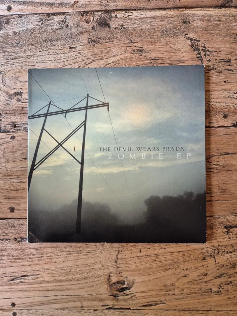The Devil Wears Prada - Zombie EP (Clear Vinyl + Comic), 2010 - 2019, Overige genres, Ophalen of Verzenden, 12 inch