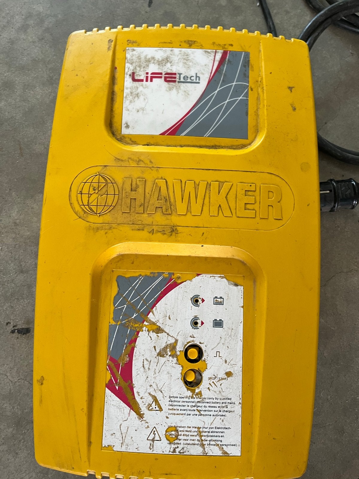 Hawker LifeTech Acculader - Gebruikt, Ophalen, Gebruikt