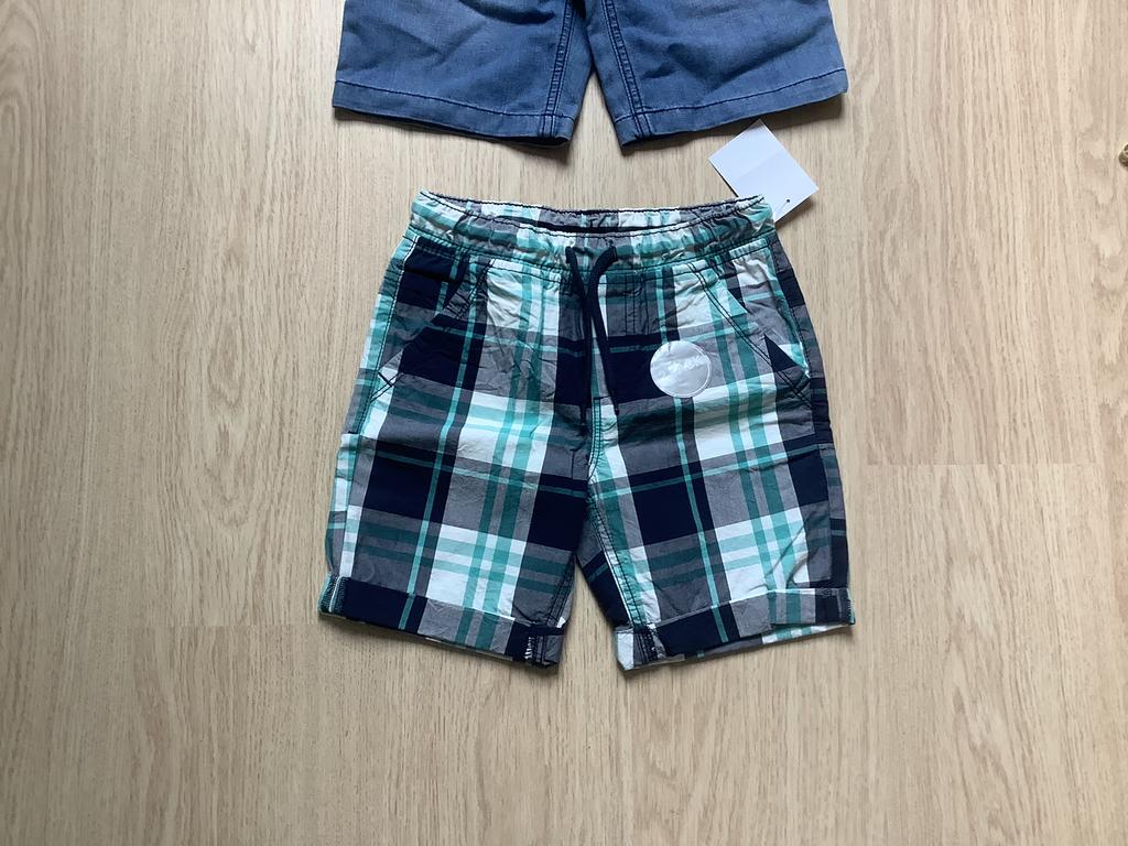 NIEUW leuke blauw met groen geruite korte broek mt 128, Kinderen en Baby's, Kinderkleding | Maat 128, Ophalen of Verzenden, Nieuw
