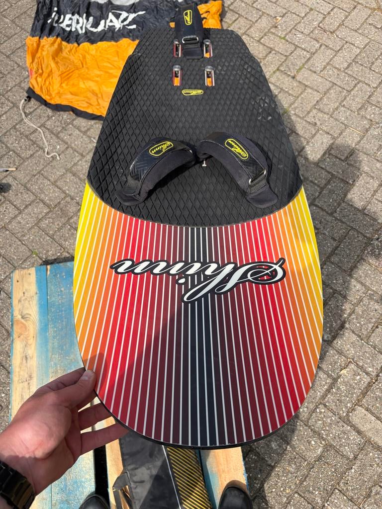 Shinn Foil Kiteboard 128 Sunburner, Watersport en Boten, Ophalen, Gebruikt