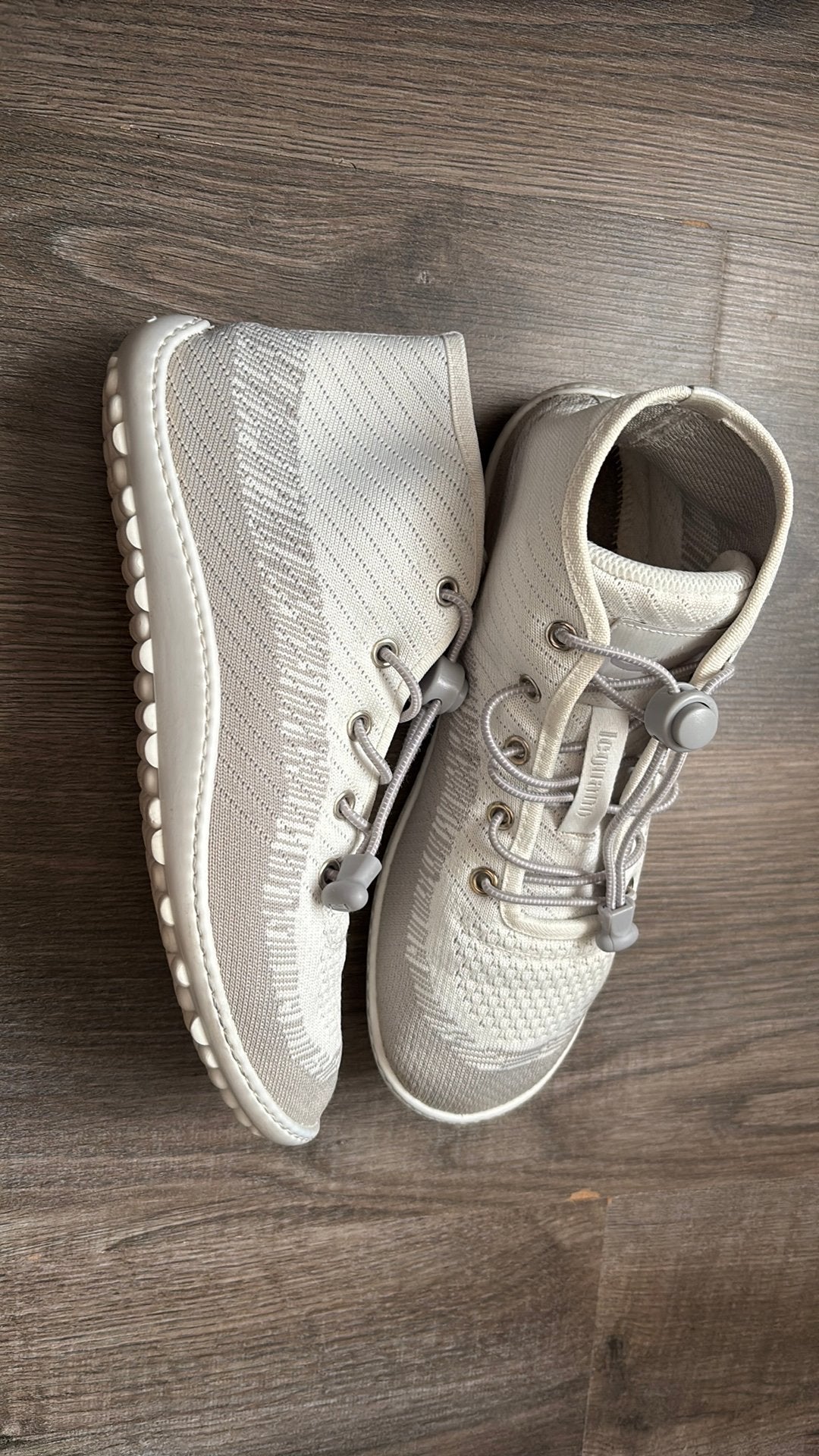 leguano barefoot, Kleding | Dames, Schoenen, Ophalen of Verzenden, Zo goed als nieuw, Zwart, Sneakers of Gympen
