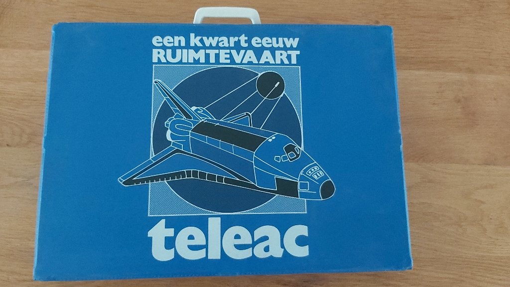 Teleac cursuspakket 1982  "Kwart eeuw ruimte vaart", Niet van toepassing, Zo goed als nieuw, Alpha, Ophalen
