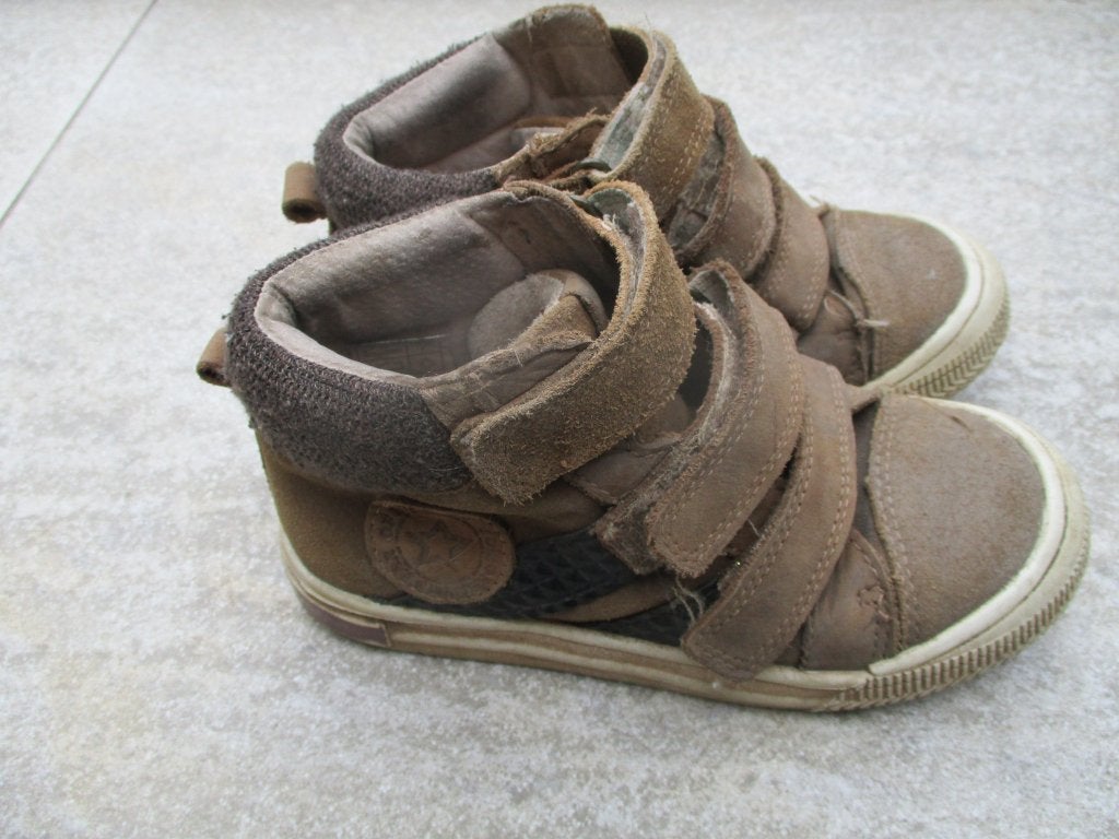 Schoenen bruin leer maat 28 klitteband, Schoenen, Ophalen of Verzenden, Zo goed als nieuw, Two Day
